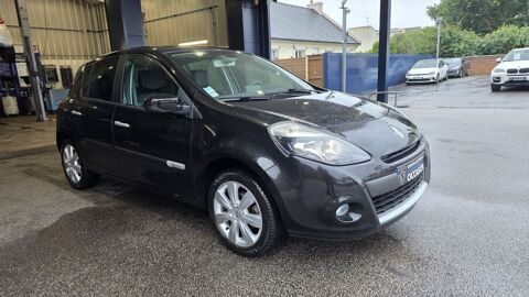 Clio III 1.5 DCI 85CH EXCEPTION PACK CUIR TOMTOM 5P 2010 occasion 56530 QUEVEN