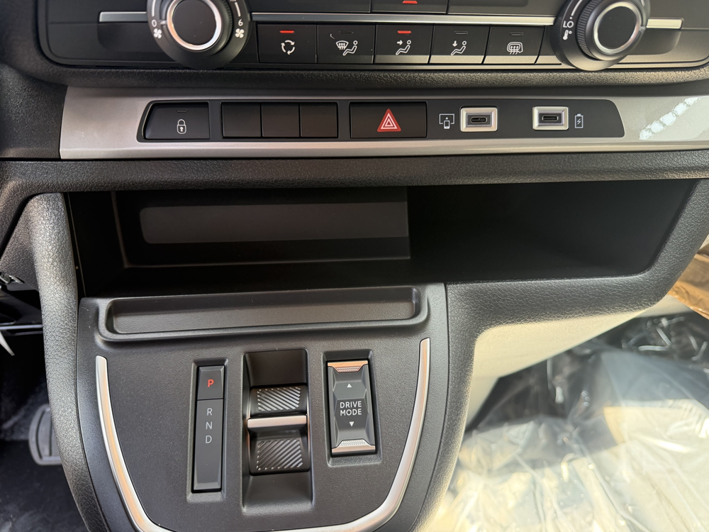 Jumpy M 2.2 DIESEL 180CH CABINE APPROFONDIE FIXE AUTOMATIQUE 2026 occasion 34500 B&eacute;ziers