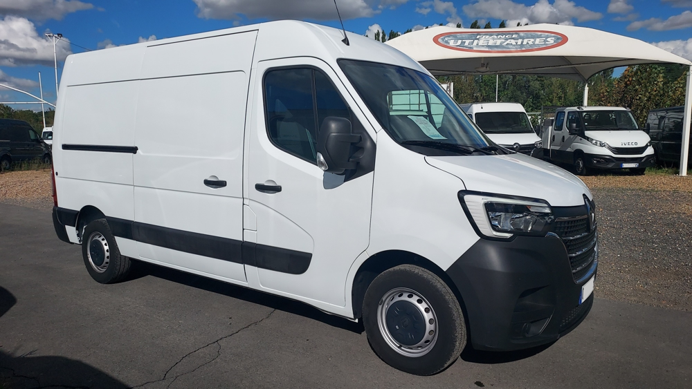 Master F3300 L2H2 2.3 BLUE DCI 135CH CONFORT EURO6E 2023 occasion 60600 Clermont