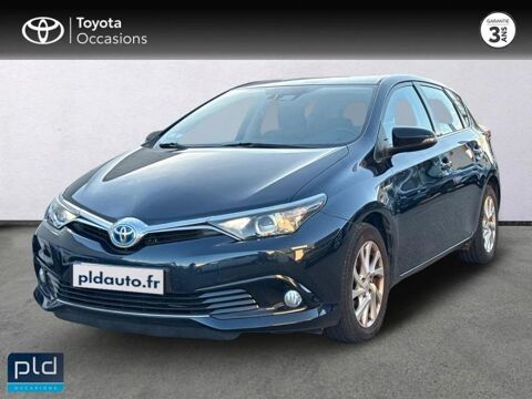 Toyota Auris HSD 136h Dynamic 2017 occasion Salon-de-Provence 13300