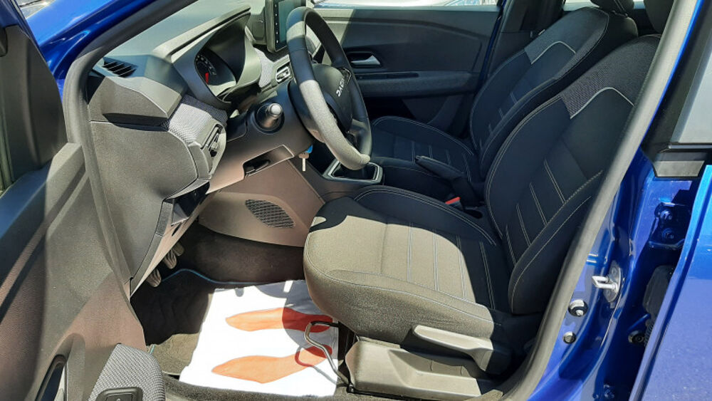 Sandero 1.0 ECO-G 100CH STEPWAY ESSENTIAL 2023 occasion 08000 Warcq