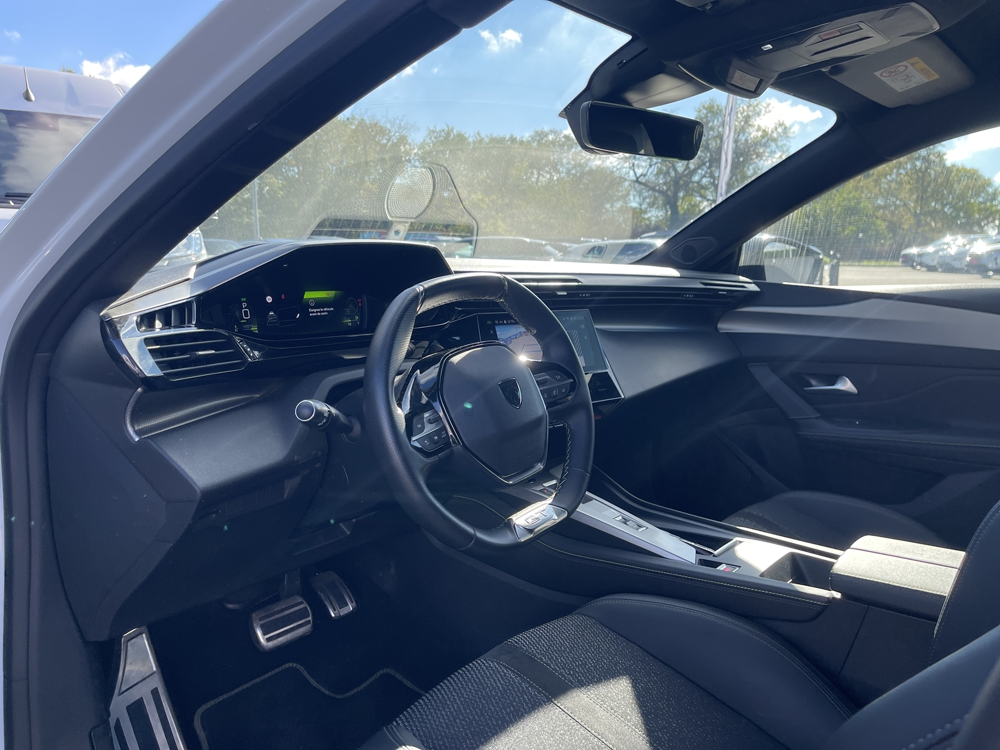 308 SW 1.2 HYBRID 145CH GT E-DCS6 2025 occasion 33700 M&eacute;rignac
