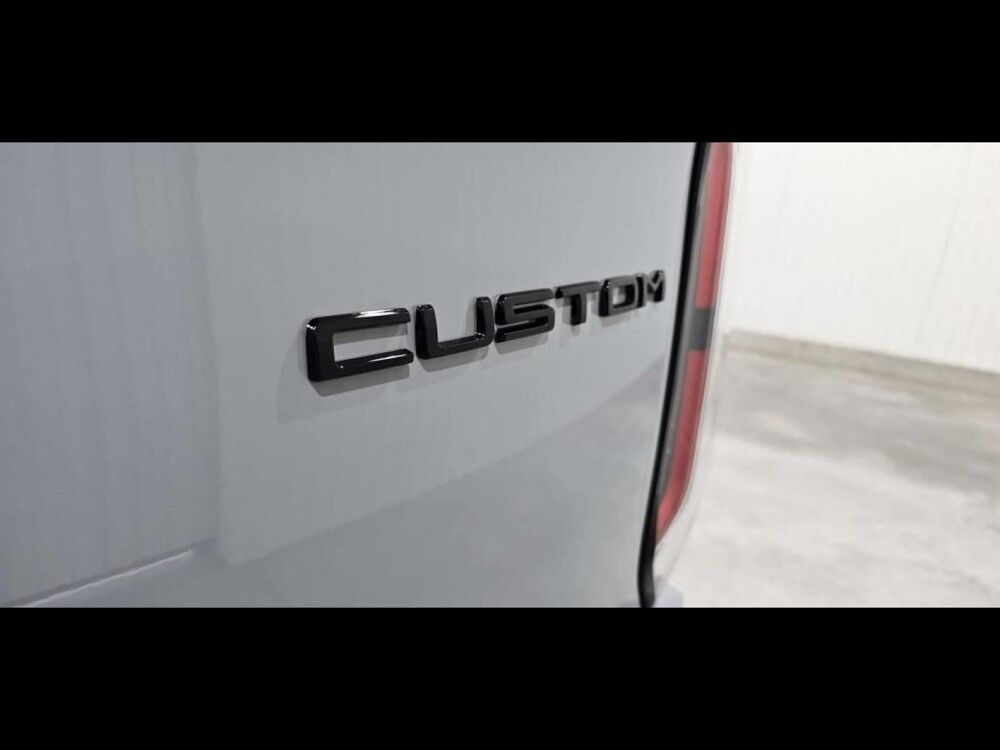 Transit 320 L1H1 2.0 EcoBlue 170ch Sport BVA8 2026 occasion 17450 Saint-Laurent-de-la-Pr&eacute;e