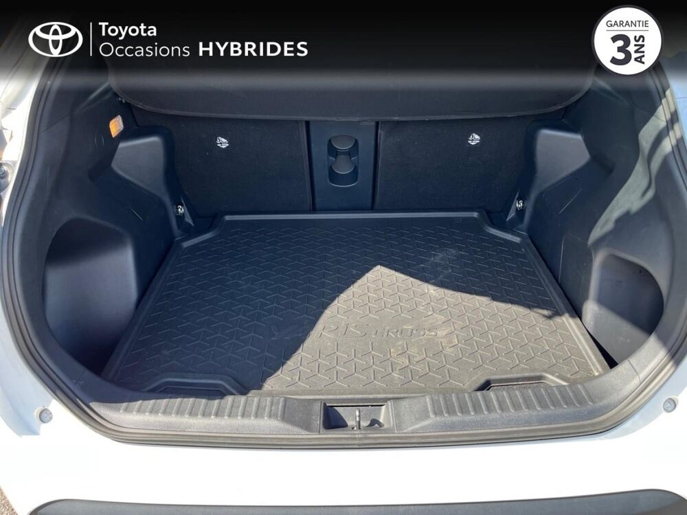 Yaris Cross 116h Design MY22 2023 occasion 44600 Saint-Nazaire