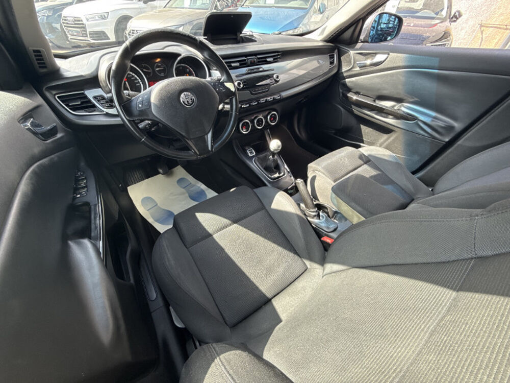 Giulietta 1.6 JTDM 105CH DISTINCTIVE BUSINESS STOP&START 2013 occasion 31140 Aucamville