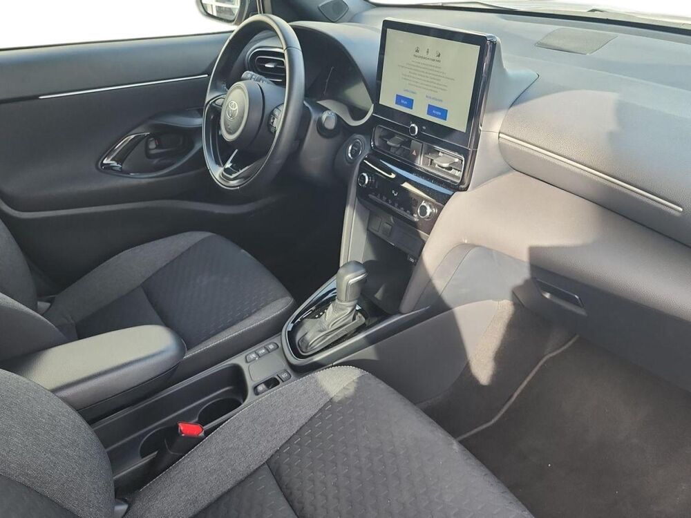 Yaris Cross 130h Design MY25 2025 occasion 13730 Saint-Victoret