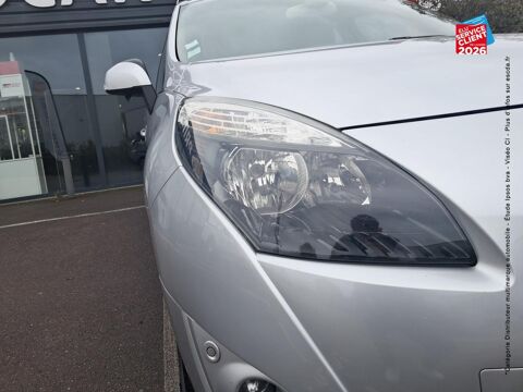 Grand Sc&eacute;nic II 1.9 dCi 130ch FAP Privil&egrave;ge Euro5 5 places 2009 occasion 57970 Illange