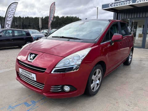 Peugeot 5008 1.6 HDI112 FAMILY 7 PLACES 2012 occasion V&eacute;z&eacute;nobres 30360