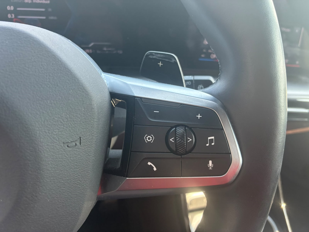 X1 (U11) XDRIVE25E 245CH M SPORT 2023 occasion 53810 CHANGE