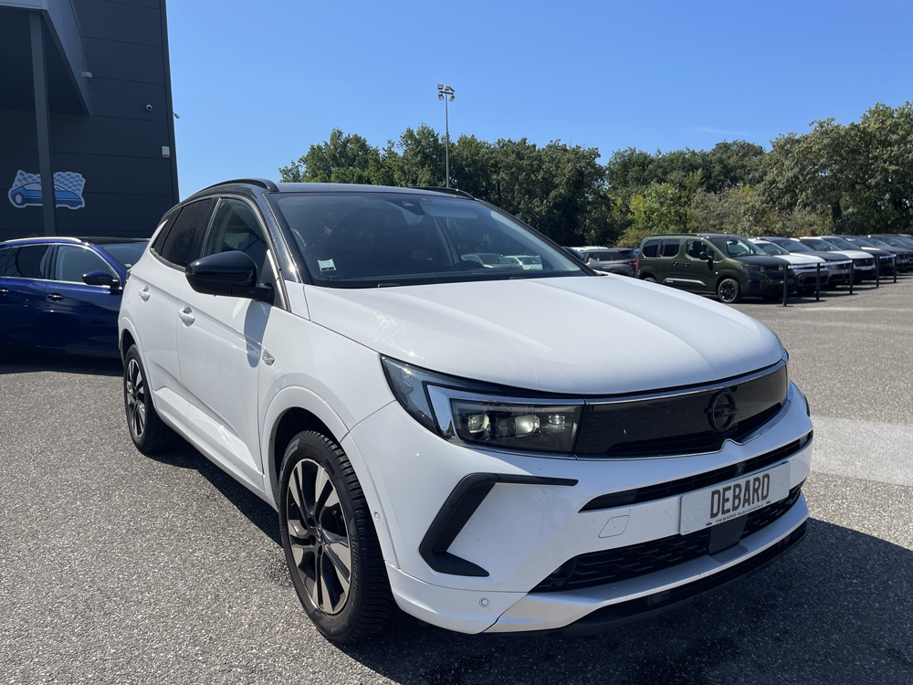 Grandland 1.5 D 130CH ELEGANCE BUSINESS BVA8 2022 occasion 33700 M&eacute;rignac