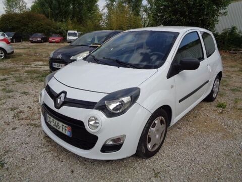 Annonce voiture Renault Twingo II 5500 €