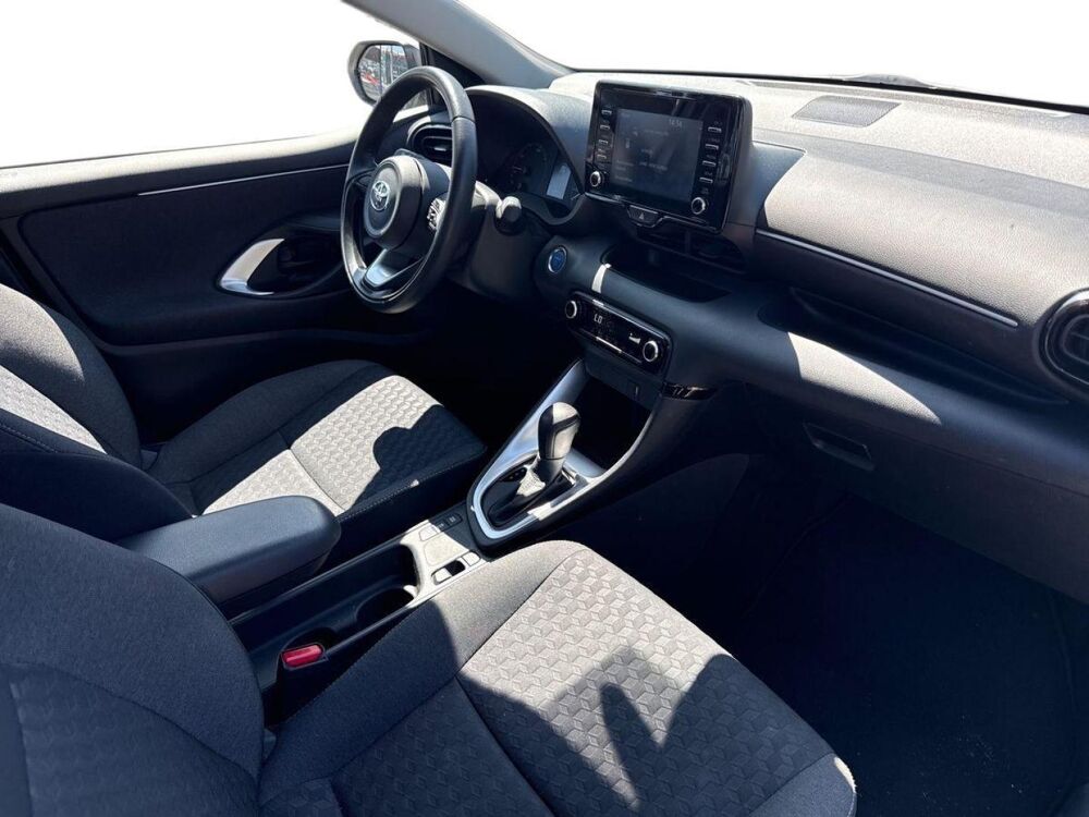 Yaris 116h Dynamic 5p MY22 2023 occasion 13730 Saint-Victoret