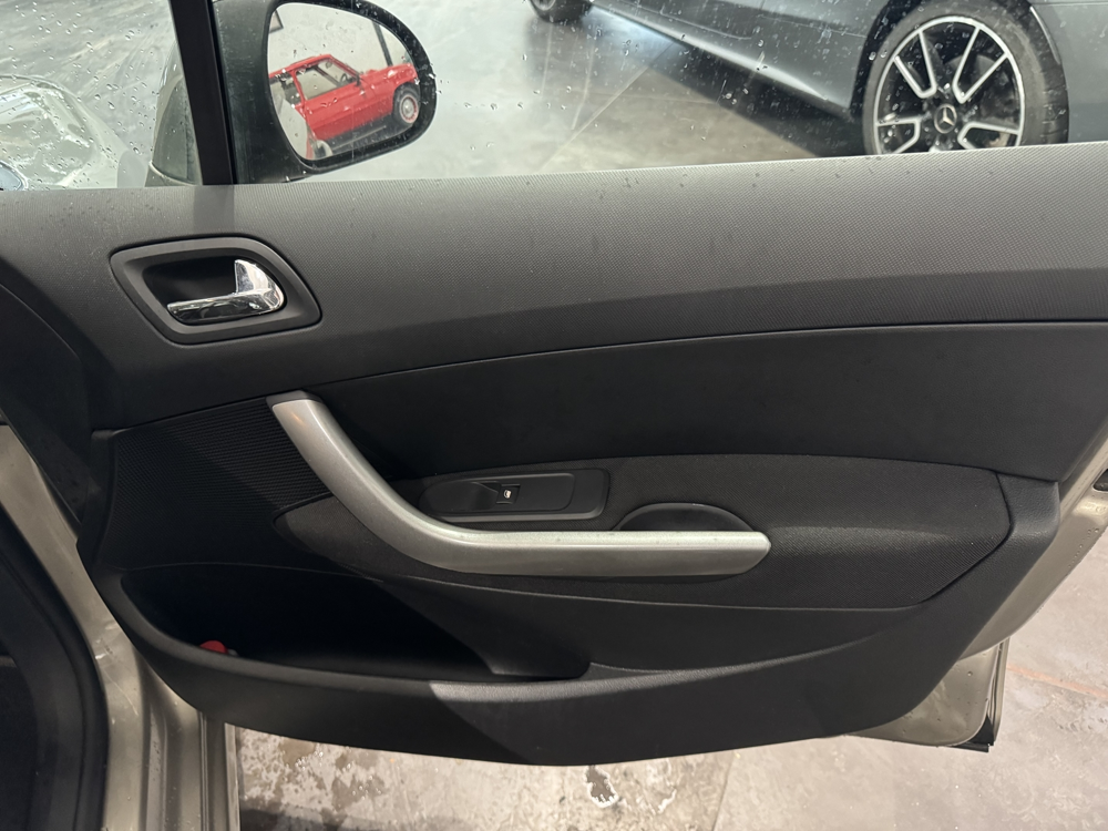 308 1.6 HDI92 FAP 2012 occasion 12000 RODEZ