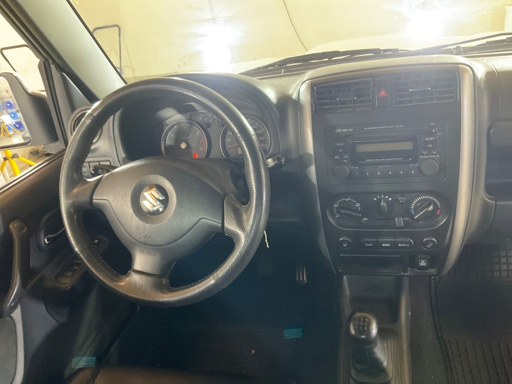 Jimny 1.3 VVT JLX 2014 occasion 38150 Salaise-sur-Sanne