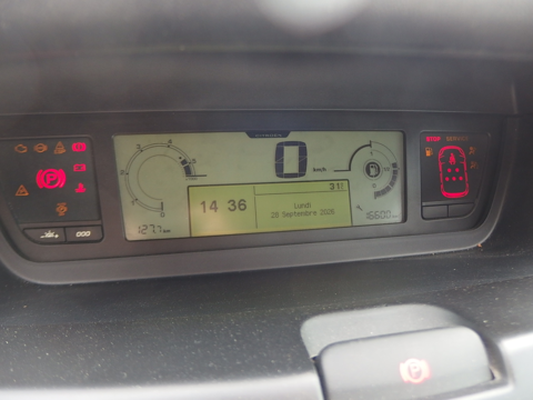 C4 Picasso 1.6 HDI 110 FAP CONFORT 7PL 2010 occasion 10600 Savi&egrave;res