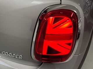 Cooper 136ch Edition Camden BVA7 2023 occasion 92100 Boulogne-Billancourt