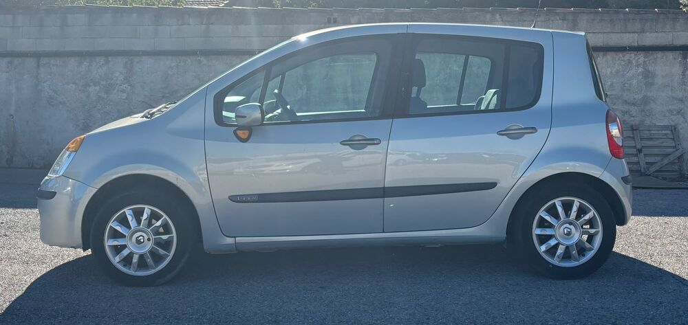 Modus 1.4 16V 98CH CONFORT DYNAMIQUE 2005 occasion 13400 AUBAGNE