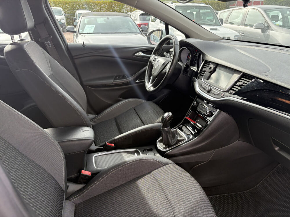 Astra 1.5 D 105CH ELEGANCE BUSINESS 2021 occasion 42120 LE COTEAU
