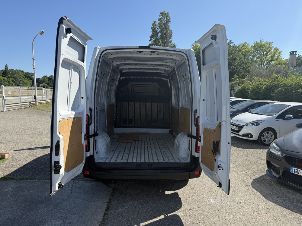 Master F3300 L2H2 2.3 DCI 135CH CONFORT EURO6 2021 occasion 26740 Les Tourrettes