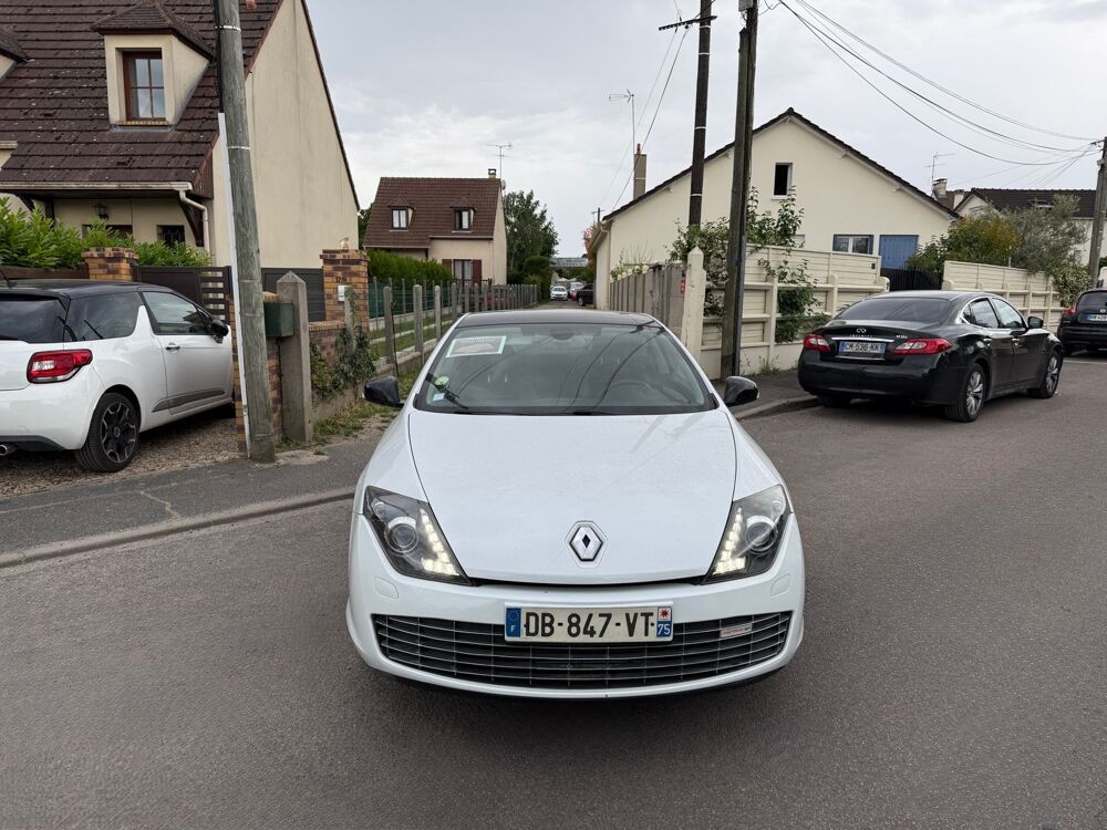 Laguna III Coup&eacute; 1.5 DCI 110CH MONACO GP EDC ECO&sup2; 2013 occasion 95480 PIERRELAYE