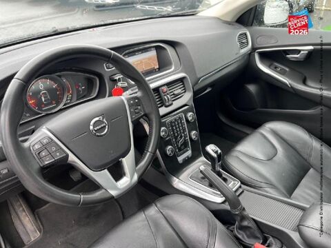 V40 T3 152ch Inscription 2018 occasion 08000 Charleville-M&eacute;zi&egrave;res