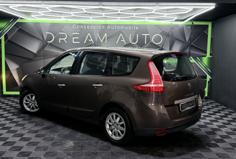 Grand Sc&eacute;nic III 1.9 DCI 130CH PRIVILEGE 5 PLACES 2010 occasion 57185 CLOUANGE