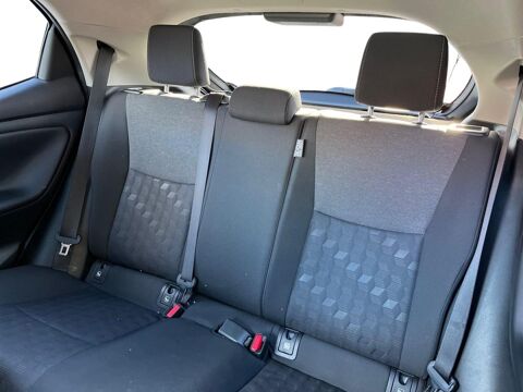 Yaris 116h Design 5p MY25 2025 occasion 13400 Aubagne