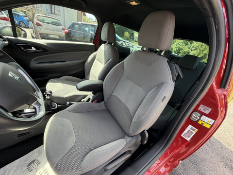 DS3 1.2I 110CH SO IRRESISTIBLE S&S 2015 occasion 88200 Saint-Nabord