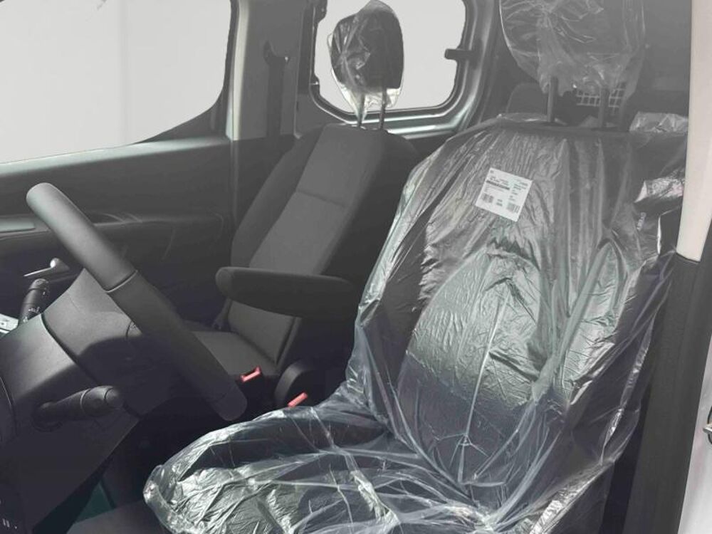 Berlingo XL Diesel 100ch Cabine Approfondie repliable 2026 occasion 28500 Vernouillet