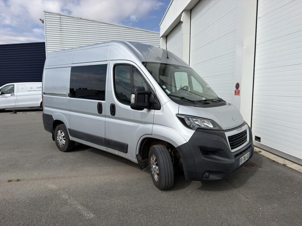 Boxer 330 L1H2 2.0 BlueHDi 130 Premium Pack 2018 occasion 17450 Saint-Laurent-de-la-Pr&eacute;e