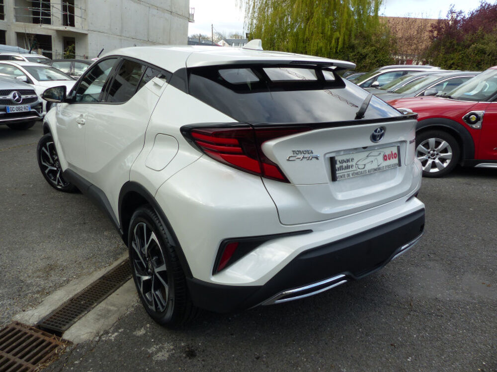 C-HR 184H DYNAMIC BUSINESS 2WD E-CVT MC19 2020 occasion 77144 Mont&eacute;vrain