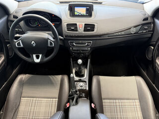 M&eacute;gane III Coup&eacute; 1.4 TCE 130CH XV DE FRANCE 2011 occasion 57350 Stiring-Wendel