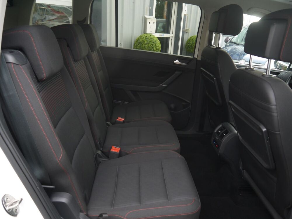 Touran 1.4 TSI 150CH BLUEMOTION TECHNOLOGY SOUND 7 PLACES 2017 occasion 38260 La C&ocirc;te-Saint-Andr&eacute;