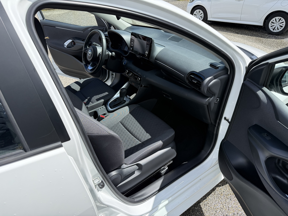 Yaris 116H DYNAMIC 5P MY22 2022 occasion 26740 Les Tourrettes
