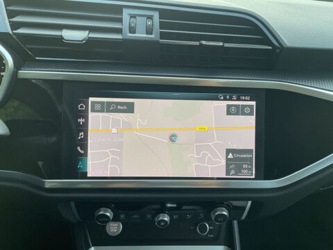 Q3 35 TFSI 150CH MILD HYBRID BUSINESS LINE S TRONIC 7 2020 occasion 77144 Mont&eacute;vrain