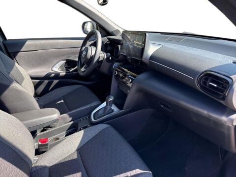 Yaris Cross 116h Design MY22 2023 occasion 13730 Saint-Victoret