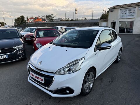 Peugeot 208 1.2 VTI 82CV STYLE