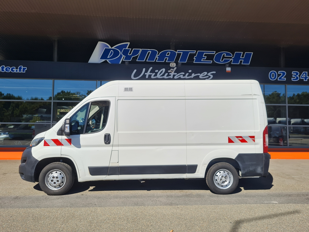Boxer 335 L2H2 2.2 BLUEHDI S&S 140CH PREMIUM 2020 occasion 28630 Nogent-le-Phaye