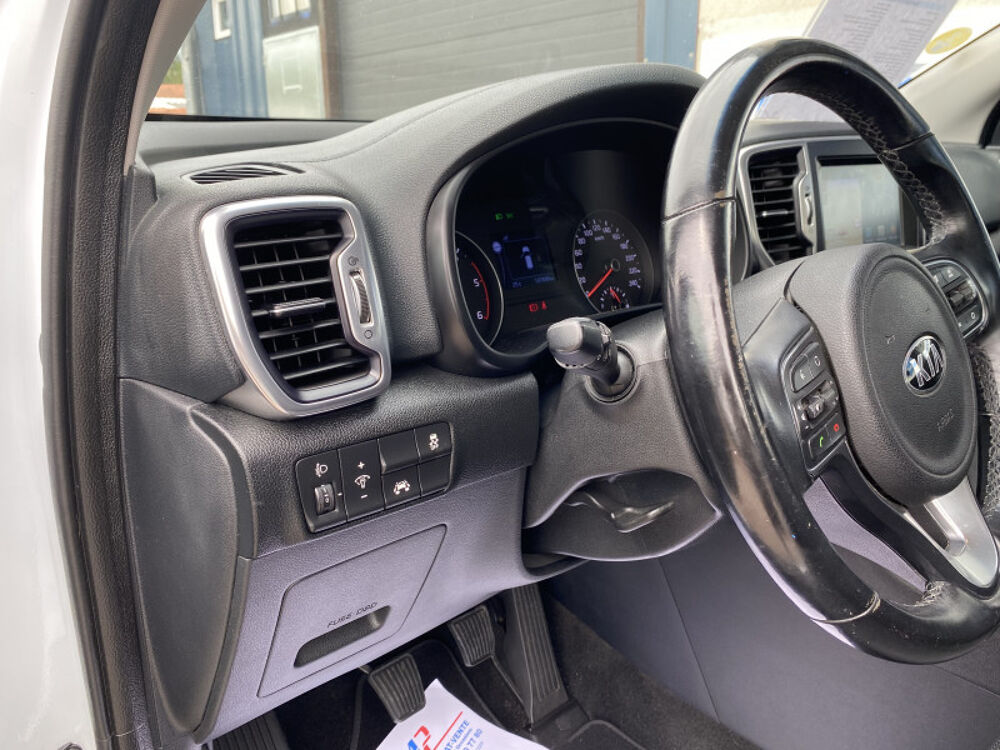 Sportage 1.7 CRDI 115CH ISG ACTIVE BUSINESS 4X2 2017 occasion 42120 LE COTEAU