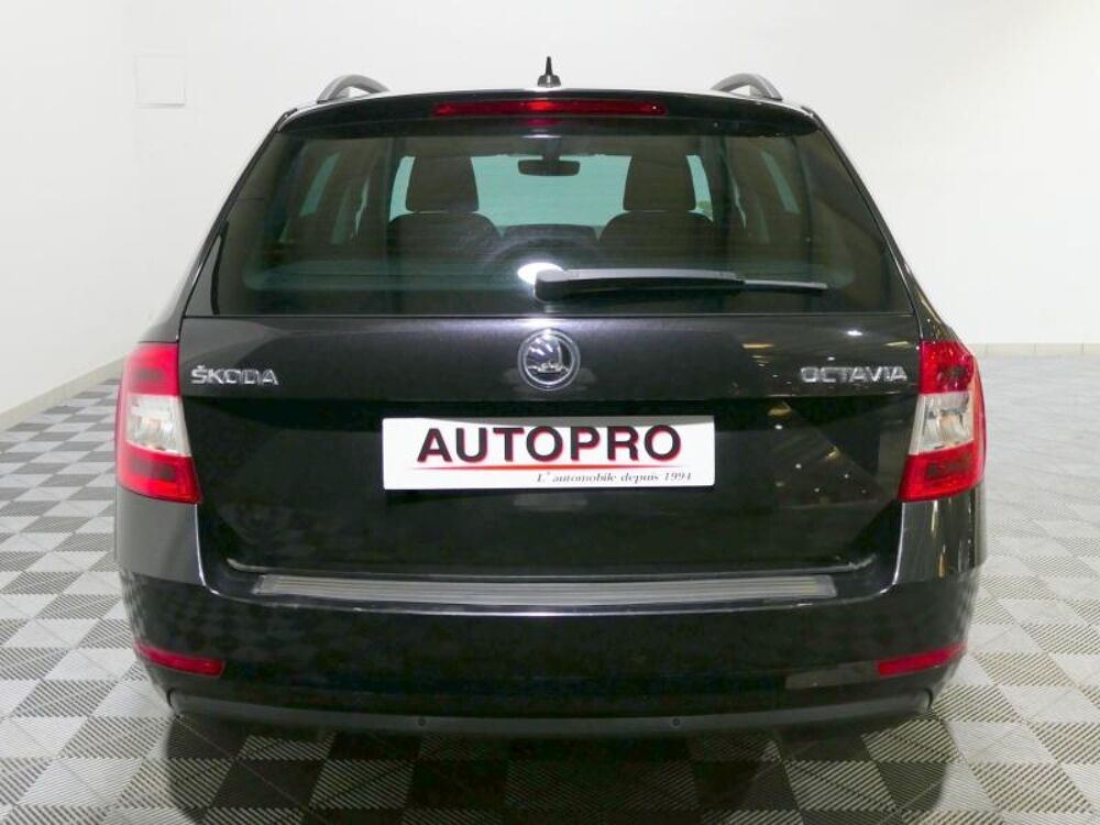 Octavia 1.6 TDI 116ch SCR Business DSG7 2019 occasion 77400 Lagny-sur-Marne