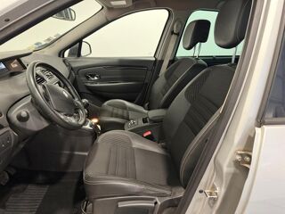 Sc&eacute;nic 1.6 dCi 130ch energy Bose eco&sup2; 2014 occasion 78520 LIMAY