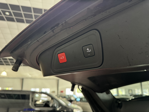 3008 1.5 BLUEHDI 130CH S&S GT EAT8 05/2023 54 800 KM 2023 occasion 12000 RODEZ