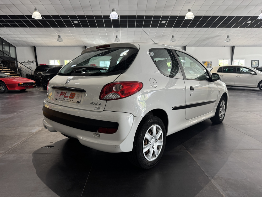 206 1.4 HDI AFFAIRE PACK CD CLIM 2 PLACES 2011 occasion 12000 RODEZ