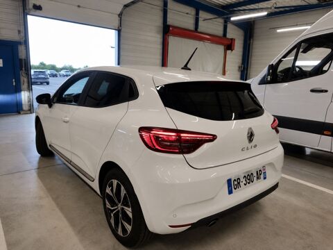 Clio V 1.0 TCE 90CH EVOLUTION 2023 occasion 38070 Saint-Quentin-Fallavier