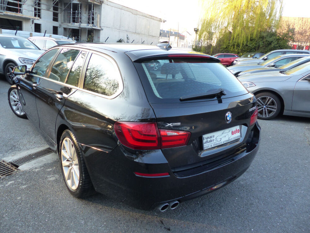 S&eacute;rie 5 (F11) 525DA XDRIVE 218CH LUXE 2013 occasion 77144 Mont&eacute;vrain