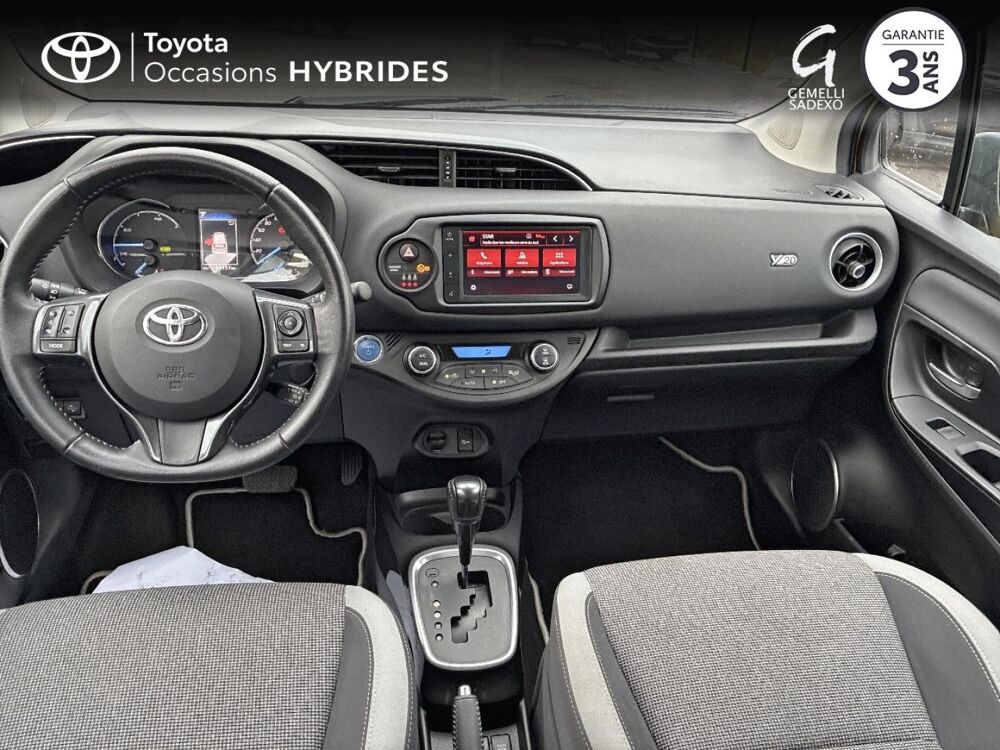 Yaris 100h 20&egrave;me Anniversaire 5p MY19 2019 occasion 84100 Orange