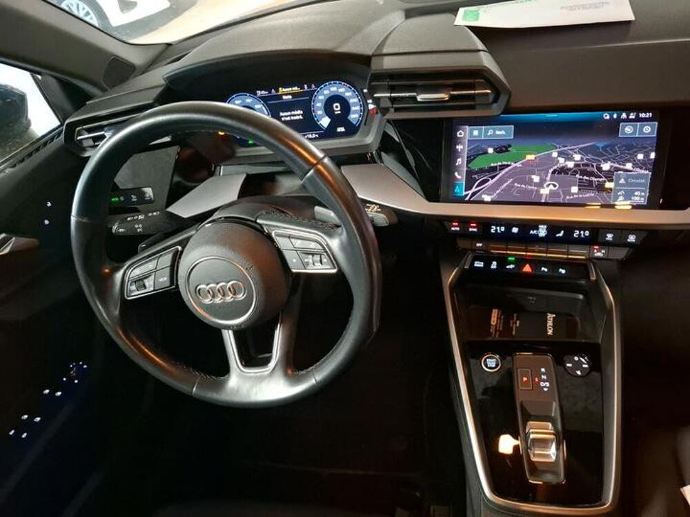 A3 40 TFSI E 204CH BUSINESS LINE S TRONIC 6 2023 occasion 06270 Villeneuve-Loubet