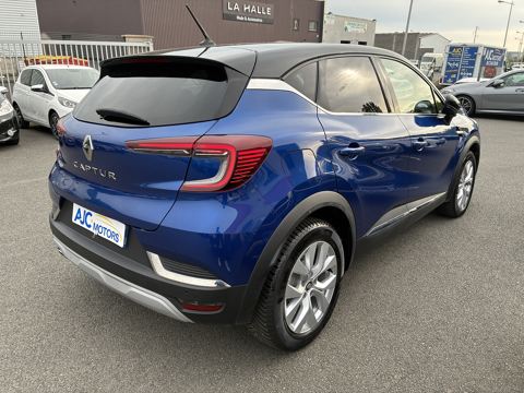 Captur 1.5 BLUE DCI 115CH INTENS EDC 2021 occasion 63200 Malauzat