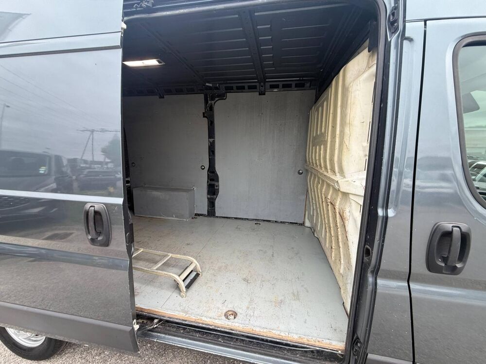 Ducato 3.3 MH2 2.3 Multijet 140ch Pro Lounge 2020 occasion 27930 Normanville