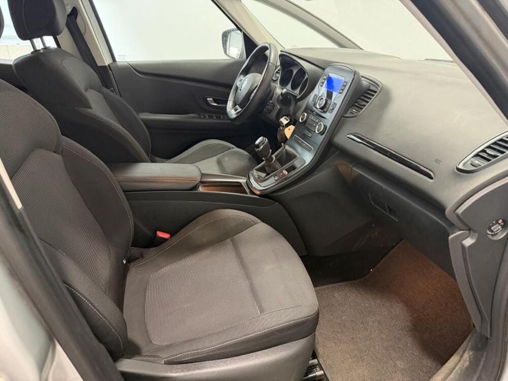 Sc&eacute;nic 1.5 dCi 110ch energy Zen 2017 occasion 78520 LIMAY